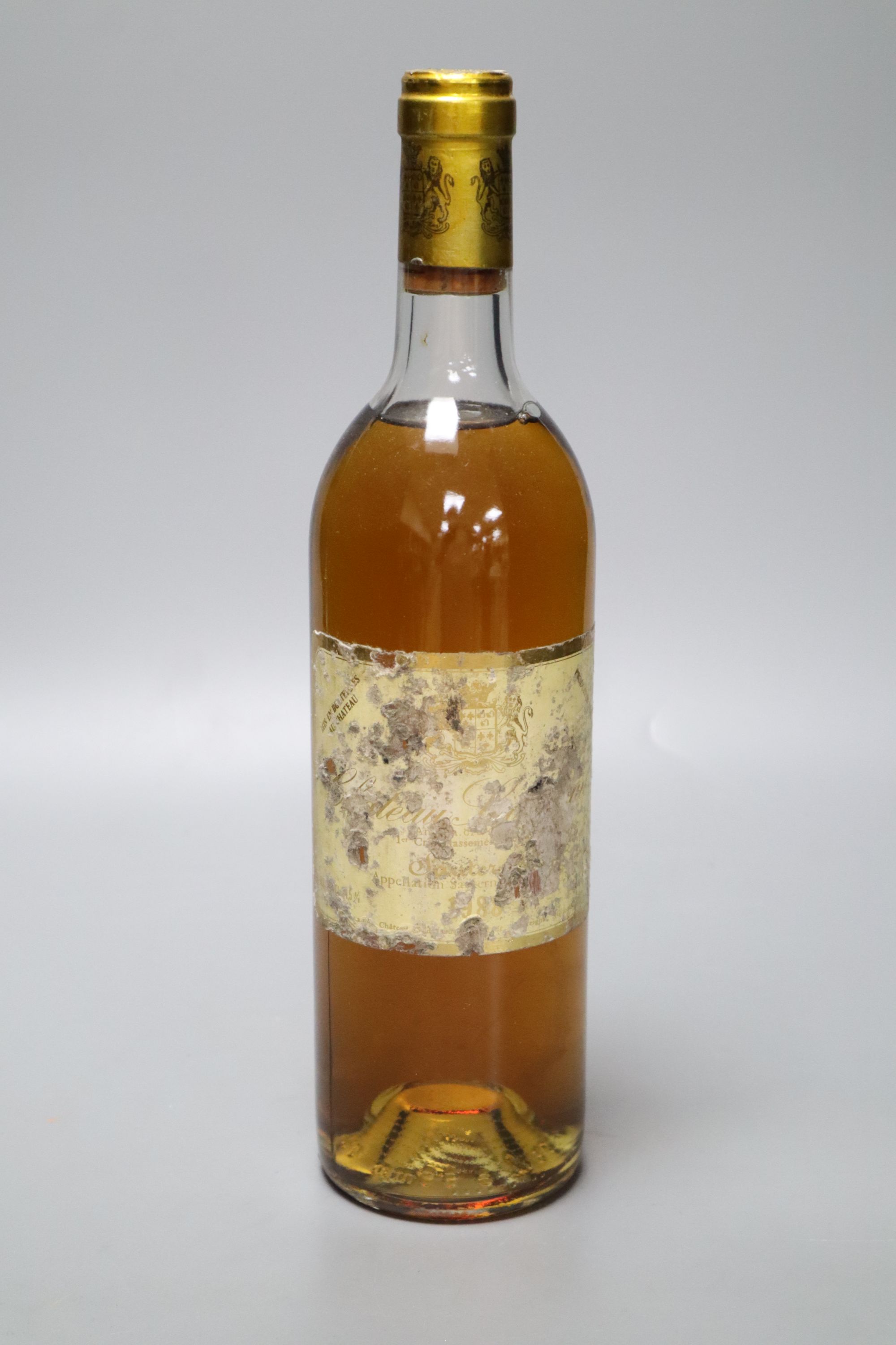 A bottle of Chateau Suduiraut 1988
